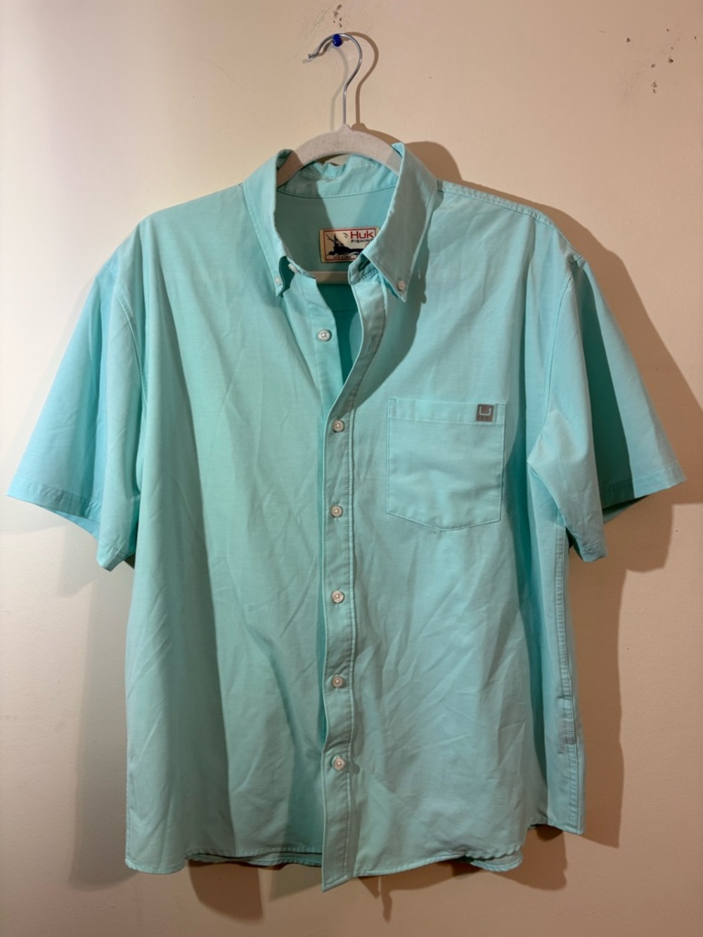 Huk Fishing Men's Short-Sleeve‎ Button Down Medium performance light green